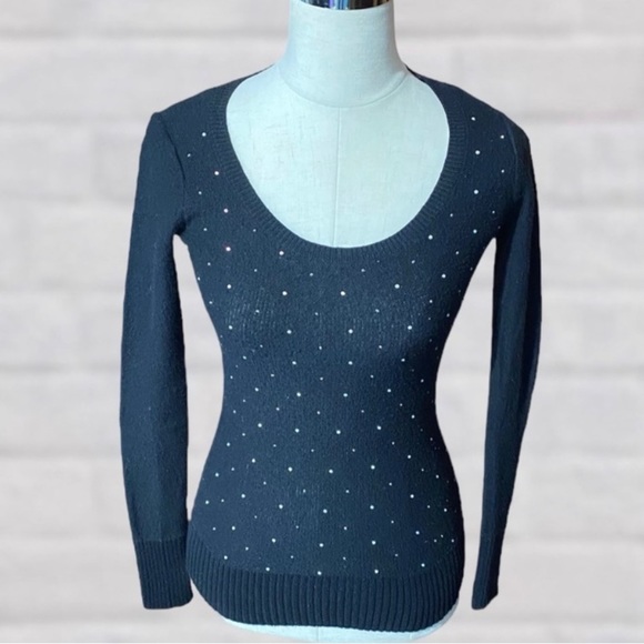 CANDIE’S XS Black Round Scoop Neckline Long sleeve Sweater - Picture 4 of 4